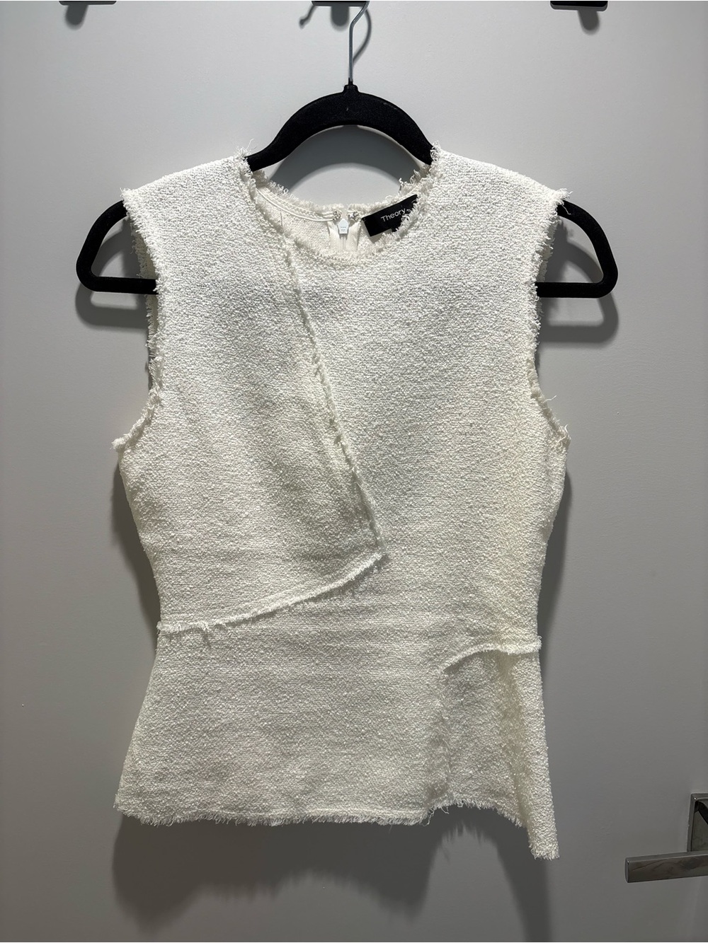 Theory Sleeveless White Spring Boucle Textured Peplum Tank Top - Picture 3 of 7